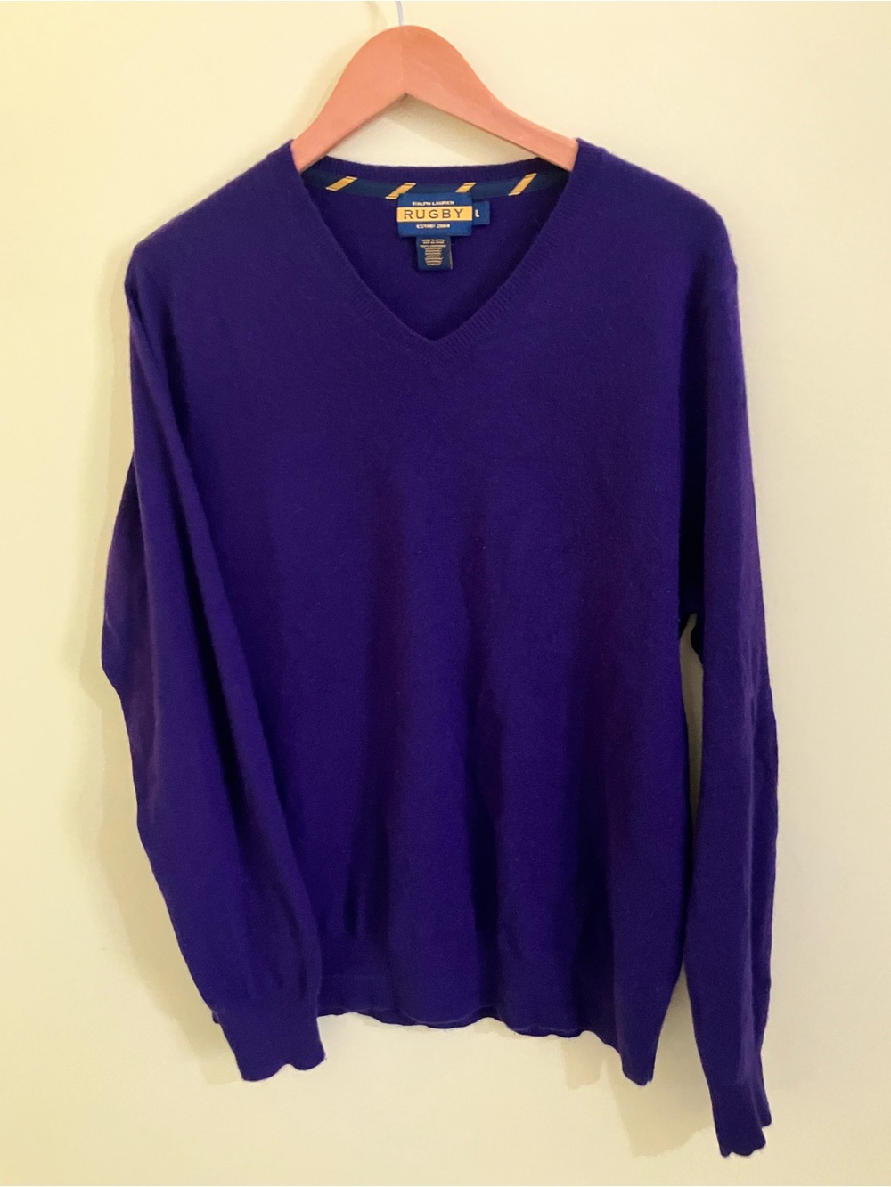 Ralph Lauren Rugby 100% cashmere men’s v neck sweater pullover siz L purple flaw